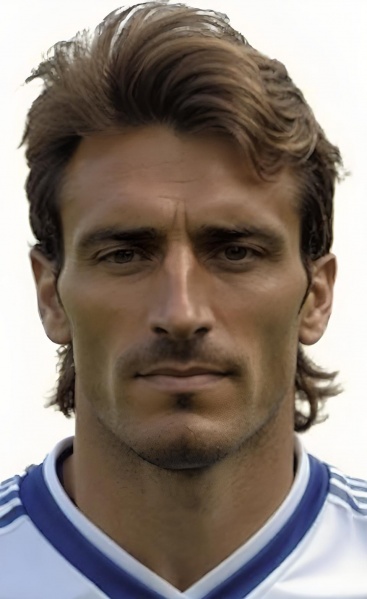 Fil:Michael Simpson.jpg